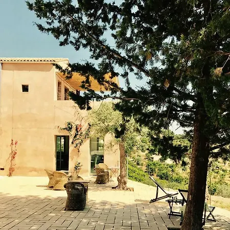 Hotel Battimandorlo *