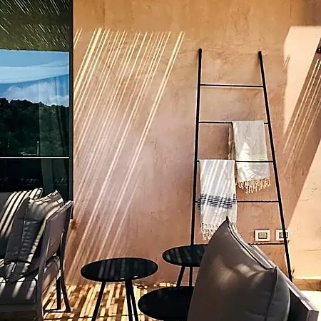 Hotel Battimandorlo Noto