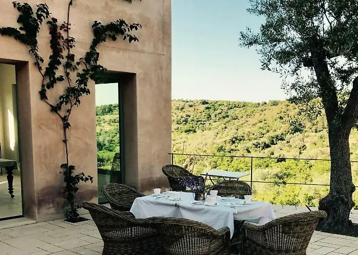 Battimandorlo Hotel Noto